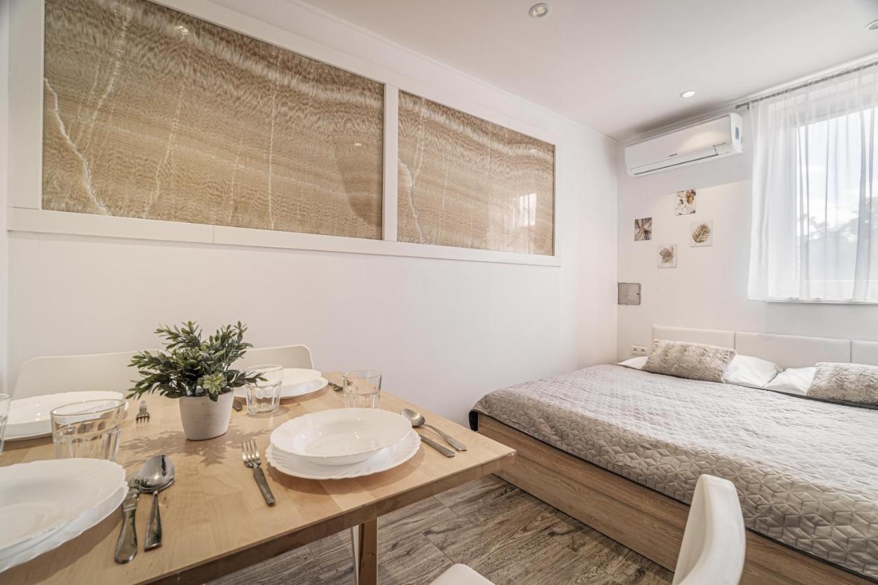 Apartments By Pyramid - Michal Bratislava Luaran gambar